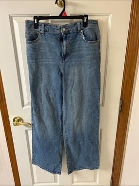 No Boundaries Light Blue Relaxed Straight Jeans